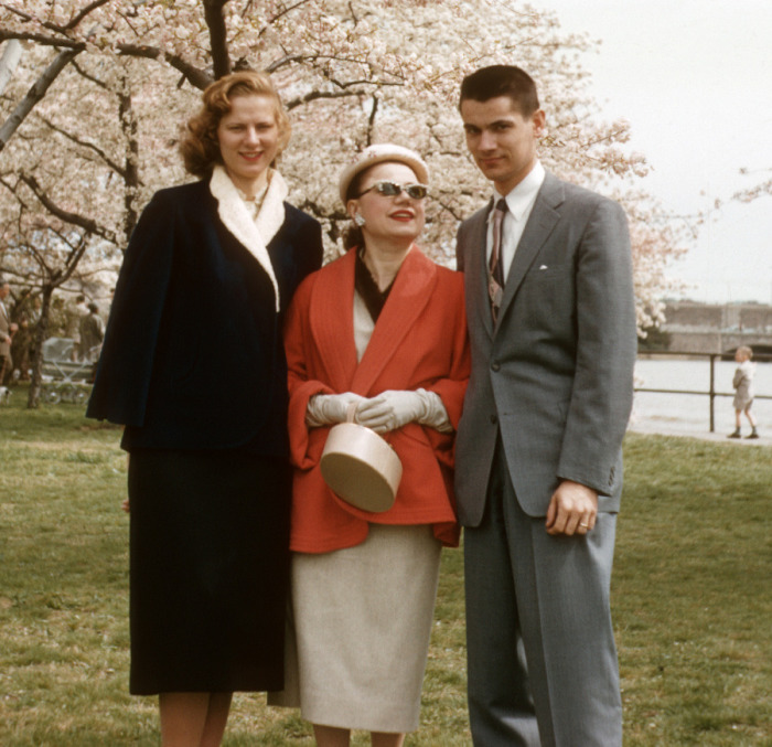 Jim Kiraly with his wife Grace Kiraly and mother Ann Kiraly